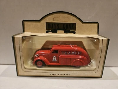 Lledo красный 1939 Dodge Streamliner, Texaco, "Days Gone", литая модель винтажный - Изображение 1 из 2