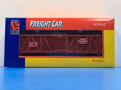 HO Scale "Great Northern" 55924 Livestock Cattle Freight Train Box Car #12 - Image 1 of 4