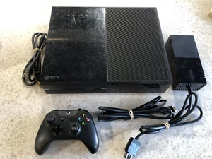 XBOX ONE 1 X-BOX GAME WHITE SYSTEM CONSOLE WITH HOOKUPS 500GB CONTROLLER NES HQ - Picture 1 of 1