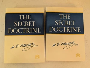Vol I & II Facsimile of 1888 The Secret Doctrine by H. P. Blavatsky - Foto 1 di 6