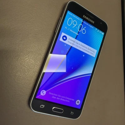 Samsung Galaxy  J3 2016 8GB Schwarz - Bild 1 von 4