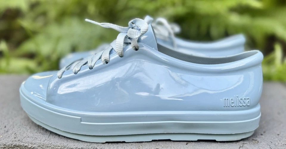 Mel By Melissa Plastic Light Blue Sneakers Size 38 — 第 1/4 张图片