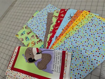 Funky Monkey Book Quilt Kit Abbi May y Timeless Treasures Foto 1 de 4