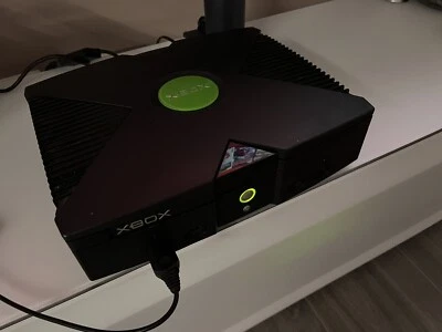 Microsoft Xbox - 640GB  - 1 Controller  - HDMI Esterno - Immagine 1 di 4