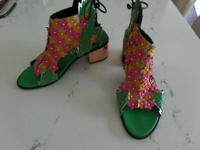 Raras sandalias IVY KIRZHNER multicolor tacón cuero 2 3/4" talla 40, EE. UU. 9, ITALIA Foto 1 de 4