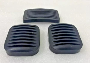 Suitable For Willys Jeeps Brake Clutch & Throttle Pedal Rubber Set of 3 Unit - Foto 1 di 2