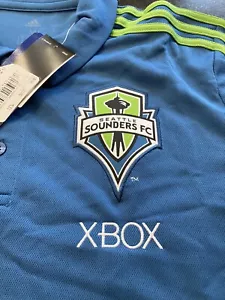 CAMISA POLO PARA HOMBRE ADIDAS CLIMALITE MLS SEATTLE SOUNDERS S/S AZUL M MEDIANA NUEVA CON ETIQUETAS $65 - Imagen 1 de 5