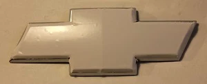 White Vinyl Sheets-2 U-Cut Decal-Overlay for Chevy Bowtie Emblems Grill & Rear - Imagen 1 de 2