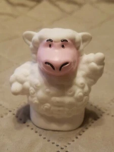 ERTL Farm Animal Sheep Figure Toy For Kids Toddler - Picture 1 of 3