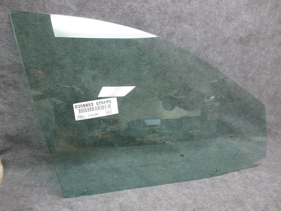 1996-2007 Ford Taurus RH Passengers Side Front Door Window Glass NEW PGW DD08853 - Image 1 of 1