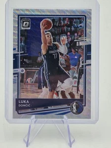2020-21 Panini Donruss Optic - Luka Dončić #86 Pulsar Prizm - Picture 1 of 2