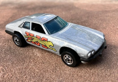 Jaguar XJS 1977 Hot Wheels vintage - color gris plata - hecho en Hong Kong Foto 1 de 4