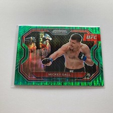 Mickey Gall 2021 Panini Prizm UFC Green Pulsar Refractor Card 22/25 #193