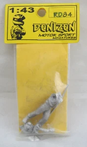 DENIZEN Motor Sport Miniatures Mechanic with 'Lollipop'  RD84  1/43 White Metal - Picture 1 of 2