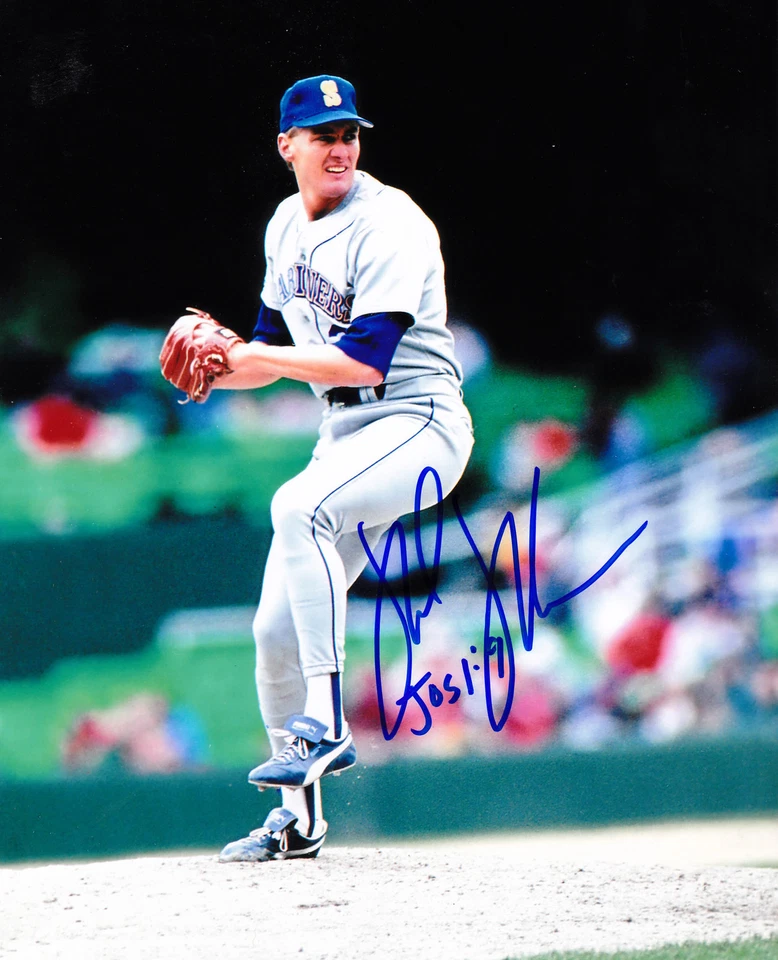 MIKE MOORE  SEATTLE MARINERS   ACTION SIGNED 8x10 - Image 1 of 1
