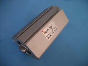 Cilindro SMC Corporation CDQ2A25-50DZ - dbl act, tapa sw, carrera de 50 mm - Imagen 1 de 4