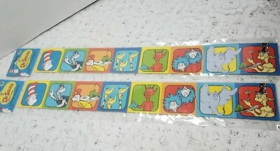 Tablero de anuncios Dr Suess decoración aula adorno de pared. Juego de dos. Foto 1 de 3