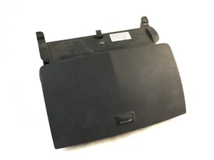 ⭐⭐ Mercedes-Benz C-Klasse W204 Navigation Fach Deckel 2046800031 *A379 - Bild 1 von 4