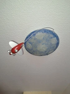 Deckenlampe Kinderzimmer Wolke & Flugzeuge Farbe Blau/ Rot - Bild 1 von 8