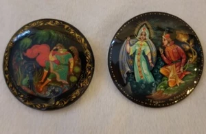 Vintage Brosche lackiert handbemalt gute kräftige Farben 2 cm - Bild 1 von 6