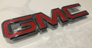 GM FRONT GRILLE GMC BADGE EMBLEMS 2007-2014 SIERRA 2007-2015 ACADIA 22761717 - Picture 1 of 5