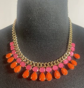 Gold-tone Chain Salmon Pink Teardrop Women Fashion Necklace Jewelry Vintage 19" - Picture 1 of 11