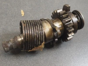 SUZUKI GS400 1977 26211-44000 SPINDLE SHAFT KICK STARTER 12222 - Picture 1 of 4