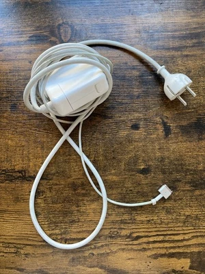 Macbook Air Ladekabel 2015-2017 - Bild 1 von 4