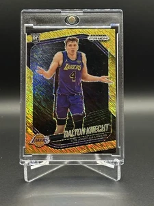 Panini Prizm Black Dalton Knecht Gold Shimmer Prizm Rookie RC #3/10 2024-25 - Imagen 1 de 2