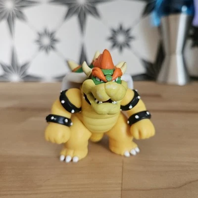 Bowser Super Mario Bros World Of Nintendo 2.5" PVC Figure Jakks Pacific - Image 1 of 4