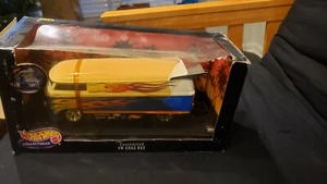 Vintage 1991 Hot Wheels Collectible Customized VW Drag Bus 1:18 Scale + extras! - Picture 1 of 10