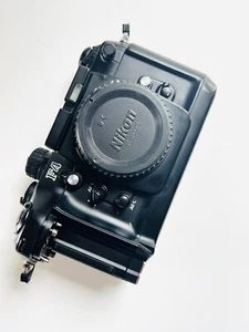 Nikon F4 35mm Film Camera Body Only * FOR PARTS AS IS - Picture 1 of 3