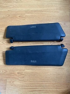 🥇94-99 BMW E36 3 SERIES M3 CONVERTIBLE LEFT & RIGHT SUN VISOR BLACK OEM - Picture 1 of 3