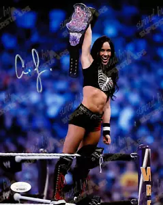 AJ Lee signed 8x10 Photo (w/ JSA) - Picture 1 of 1