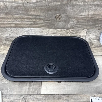 2011-2020 道奇 Journey 地板储物箱盖第二排脚垫 原始设备制造商 1BZ93TRMAE — 第 1/4 张图片