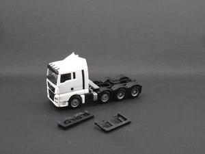 Trattore 4 assi 1:87 EM1064 MAN bianco kit di montaggio nuovo - Foto 1 di 2