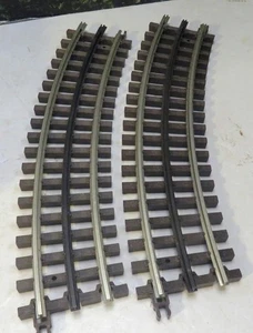 ATLAS 'O' 6066 - TWO SECTIONS OF 036 CURVE TRACK - EXC. - W16 - Picture 1 of 1