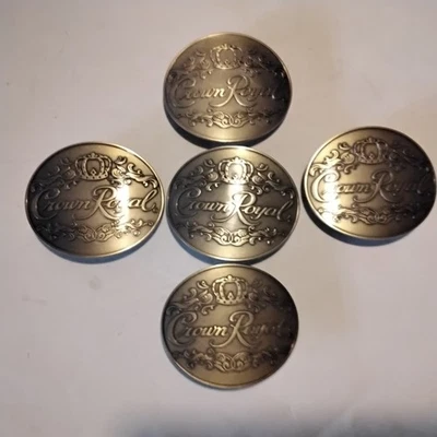 Cinco nuevas hebillas de cinturón de latón Royal Crown Foto 1 de 3