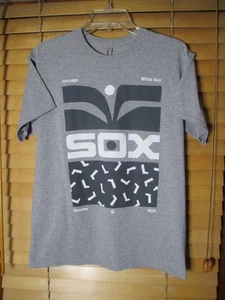 Chicago White Sox MLB Sommer 2023 Gildan Dry Blend Herren M grau Grafik T-Shirt - Bild 1 von 4
