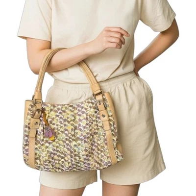 Bolso de Mano Grande Reliquia Brezo Imitación Cuero Estampado Bolso de Mano Borla Acento Foto 1 de 4