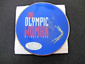 Placa de exhibición de mujer olímpica AVON Atlanta 1996 coleccionable 5" ~ nueva en caja - Imagen 1 de 8