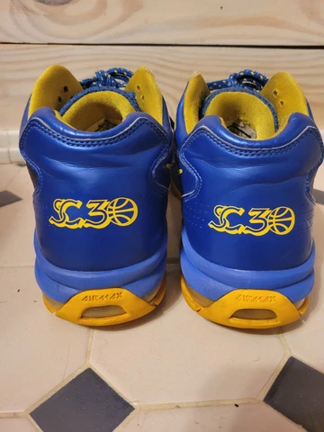Steph Curry PE Nike Zoom Flight Rare size 10.5 Cover