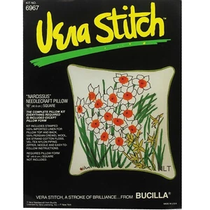 NARCISSUS Pillow Vintage Crewel Embroidery Kit Mid Century MCM Cottage Core - Picture 1 of 8