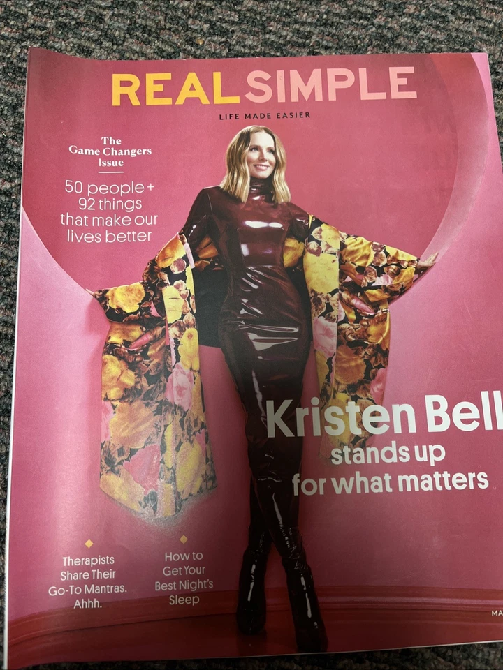 REAL SIMPLE - MARCH 2023 - KRISTEN BELL - THE GAME CHANGERS ISSUE - BEST SLEEP - Image 1 of 1