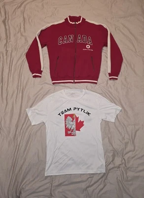 Chaqueta Universitaria Roja Canadá "Niagara On The Lake" + Camiseta Gratis - Hombre Mediana  Foto 1 de 4