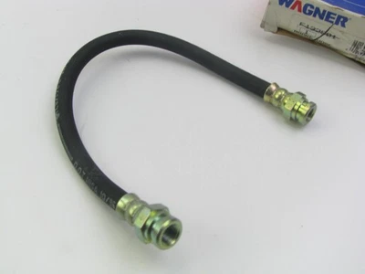 Manguera de freno trasera derecha Wagner F132901 para Ford Aspire 1994-1997 Foto 1 de 3