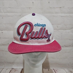 Chicago Bulls Snapback NewEra Hardwood Classic Pink & Blue Hat 9fifty - Picture 1 of 13