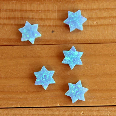 Pingente Berloque Estrela de David Cor Opala Presente Judeu Hannukah Colar Folheado a Ouro - Imagem 1 de 4