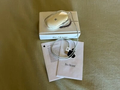 Apple Pro Mouse Wired USB Optical Clear ORIGINAL BOX, Instructions M8690G/A - Image 1 of 4