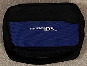COMPACT BLACK & BLUE NINTENDO DS TRAVEL BAG CASE-PRICED TO GO!-REDUCED TIL SOLD! - Picture 1 of 3
